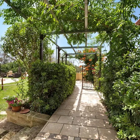 Ferienhaus Dependance Di Dea By Barbarhouse Matino