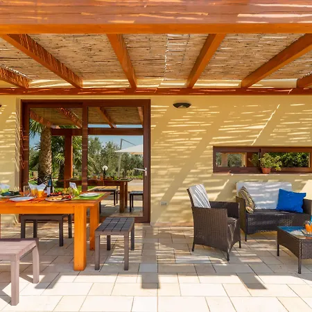 Dependance Di Dea By Barbarhouse Ferienhaus Matino